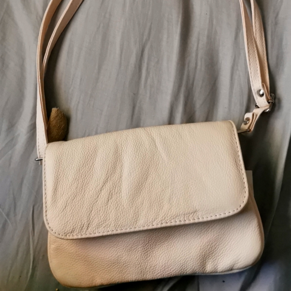 Bentley Leather Purse
